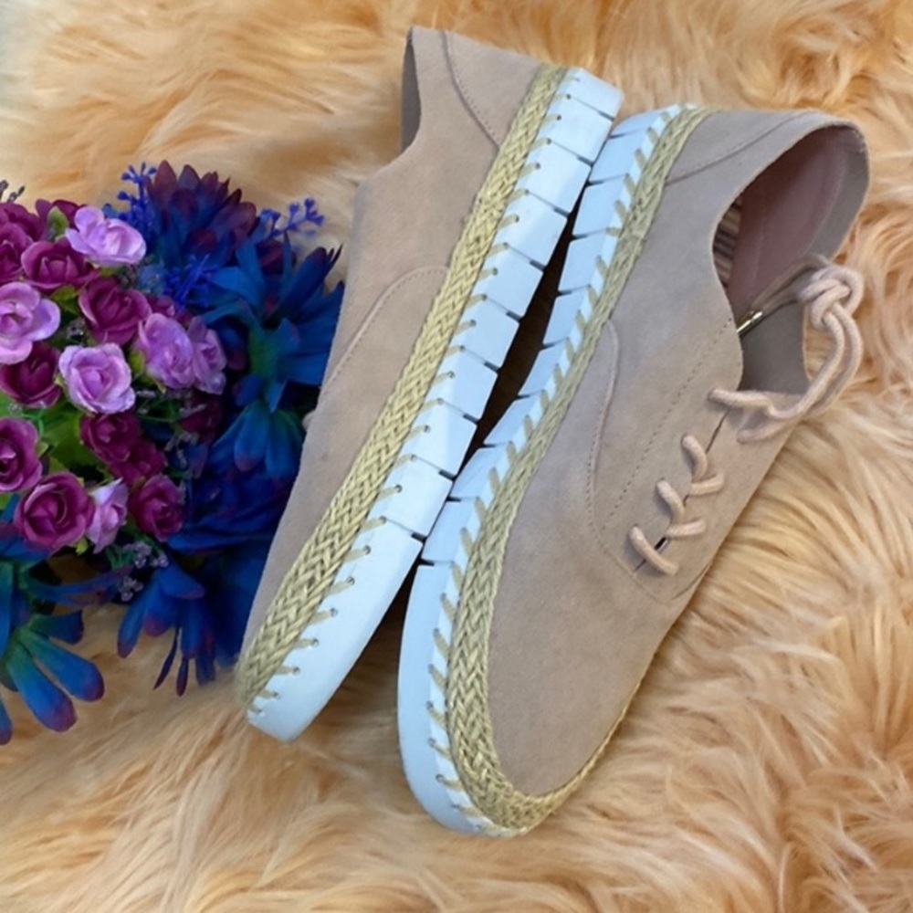 Lace Up Flat Shoes with Blush Pink Soft Suede and Espadrille Accent Crevo Sz 8